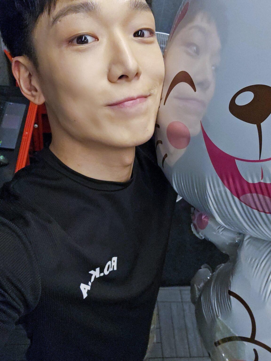 تم تسريح آيكون بوبي من الخدمة العسكرية