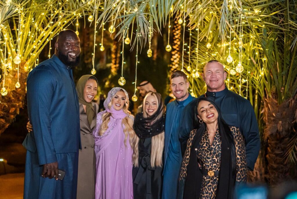 جريدة الرياض | "موسم الدرعية 25/26" يستضيف نجوم "WWE"