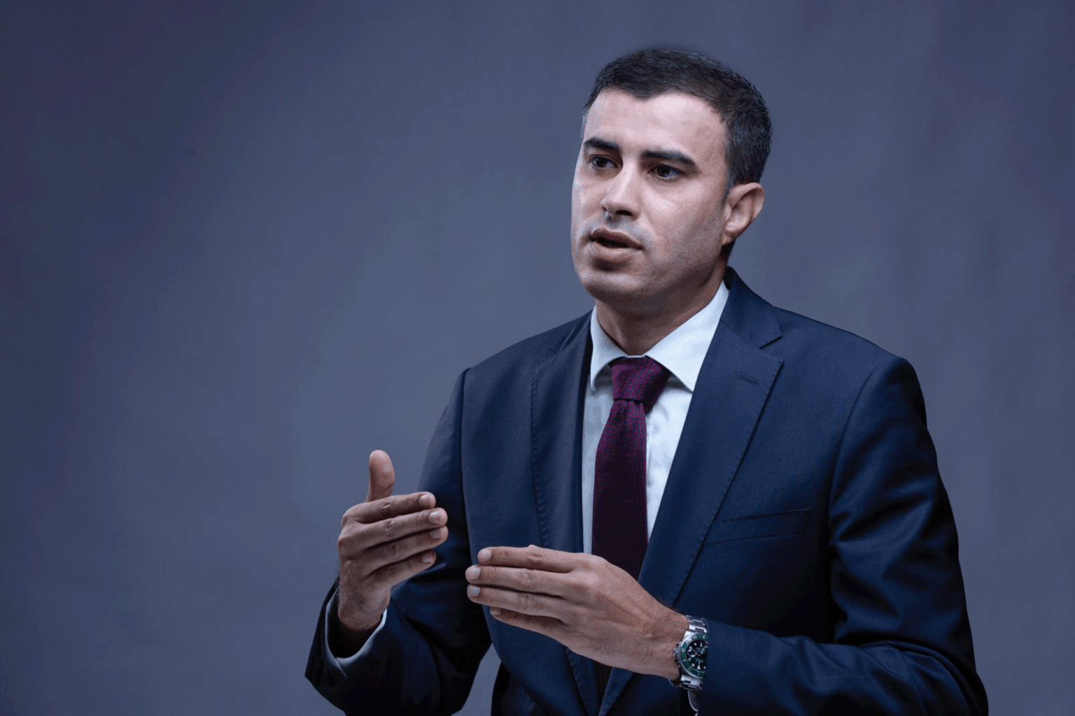 رئيس مرصد حقوقي للجزيرة نت: إسرائيل تسهّل تهجير كفاءات غزة | أخبار