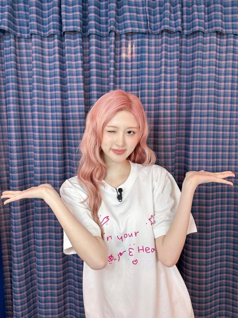 تحديث 251209 IVE الرسمي على الانستقرام مع غايول