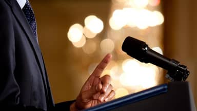 بعد تغريدة لنائب لبناني سابق... أدرعي: إسرائيل "لا تبعبع"