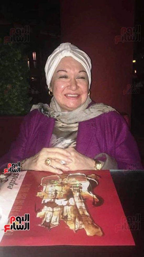 الفنانة كاريمان