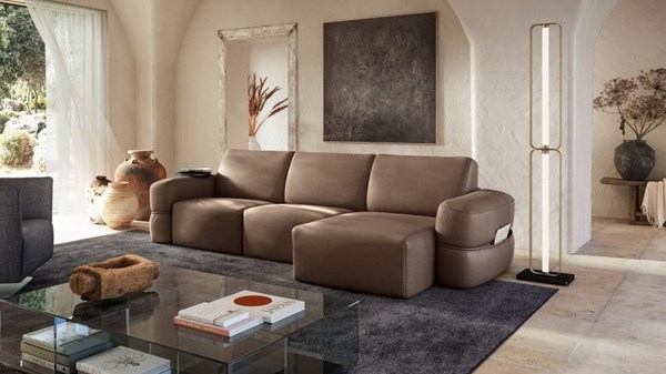 «ناتوزي إيطاليا».. وجهة الأناقة خلال «مهرجان دبي للتسوق»