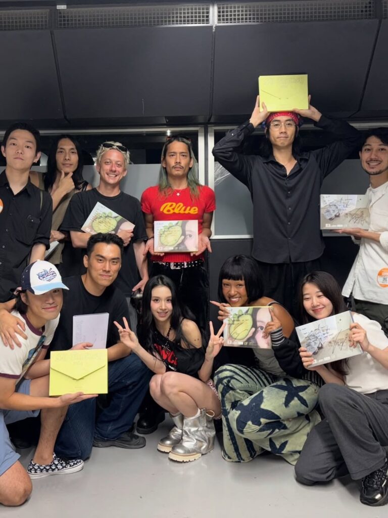 251231 تحديث Davin Jung على الانستقرام - لقد عملت مع أصدقائي كمبدع بصري في ألبوم Chaeyoung المنفرد، LIL FANTASY vol. 1.