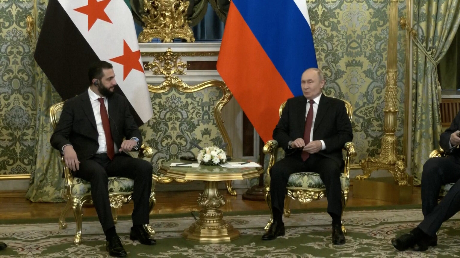 وزيرا الخارجية والدفاع السوريان يبحثان مع بوتين التعاون العسكري والاقتصادي | أخبار