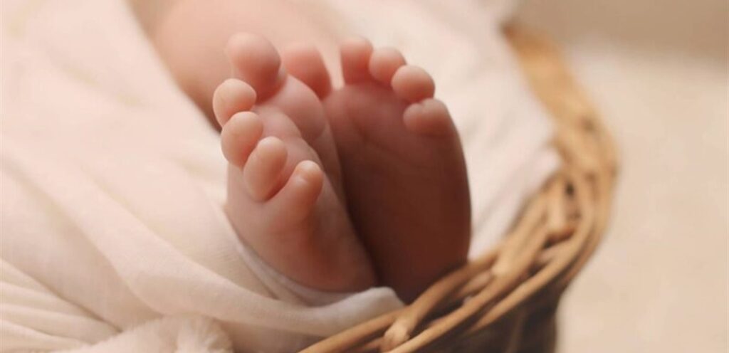 نجمة تستقبل طفلها الثاني… ولحظات مؤثرة من المستشفى مع زوجها (صورة) Doc-P-1449384-639001976488479638.jpg