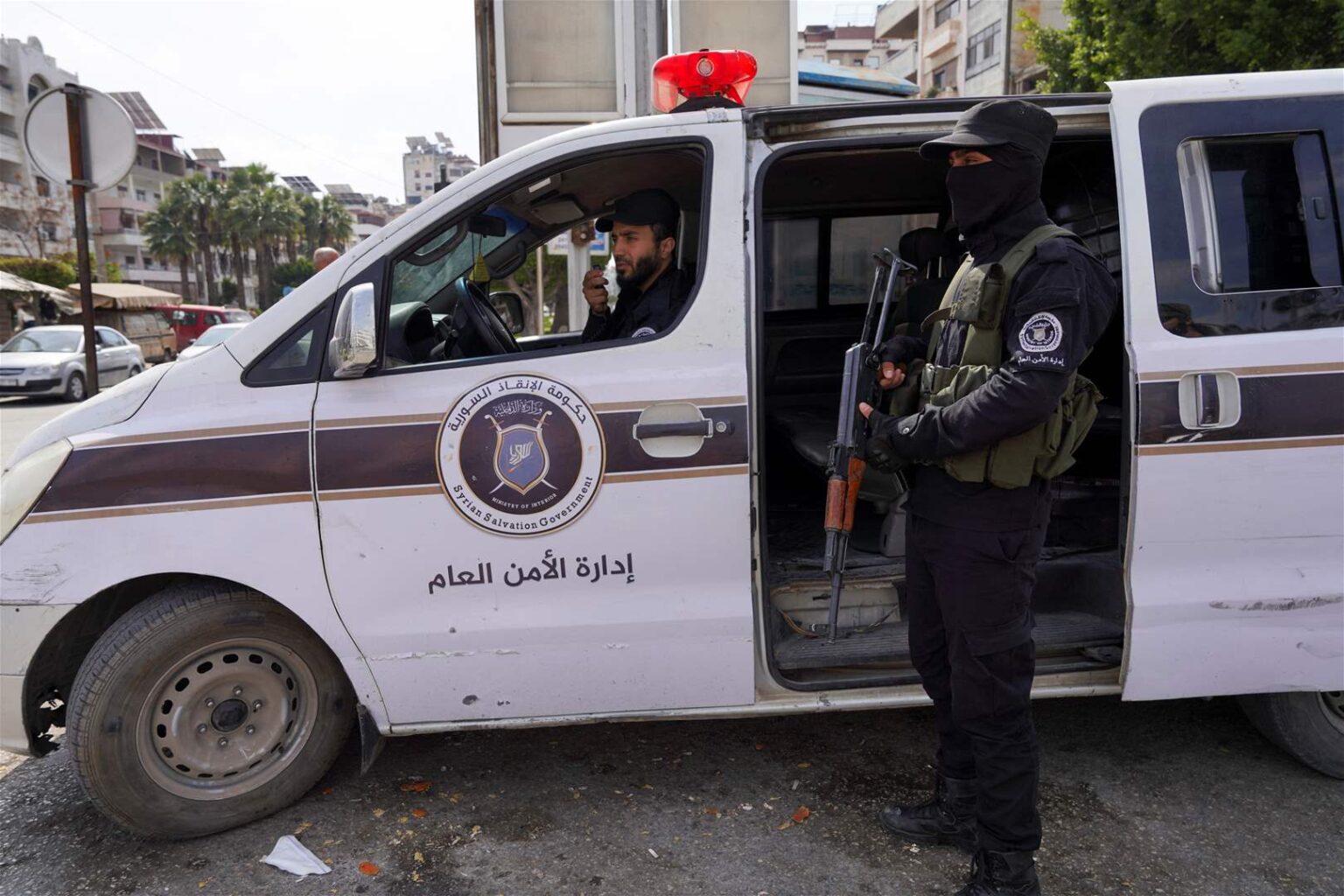 كماشة أميركية على حزب الله.. وضربة سورية محتملة؟! (نداء الوطن) كماشة أميركية على "حزب الله".. وضربة سورية محتملة؟! (نداء الوطن)