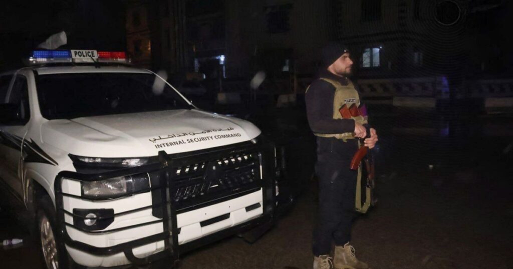 مقتل عنصر أمن وإصابة آخرين في تفجير وسط حلب | أخبار