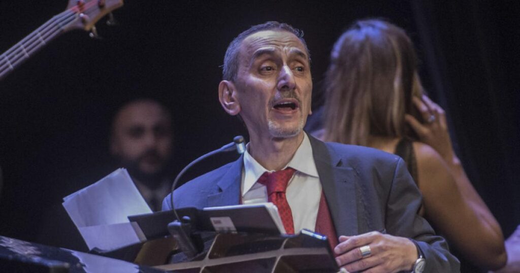 20 من أجمل أعمال زياد الرحباني الموسيقية.. قراءة في إرث لا يُنسى 20 من أجمل أعمال زياد الرحباني الموسيقية.. قراءة في إرث لا يُنسى