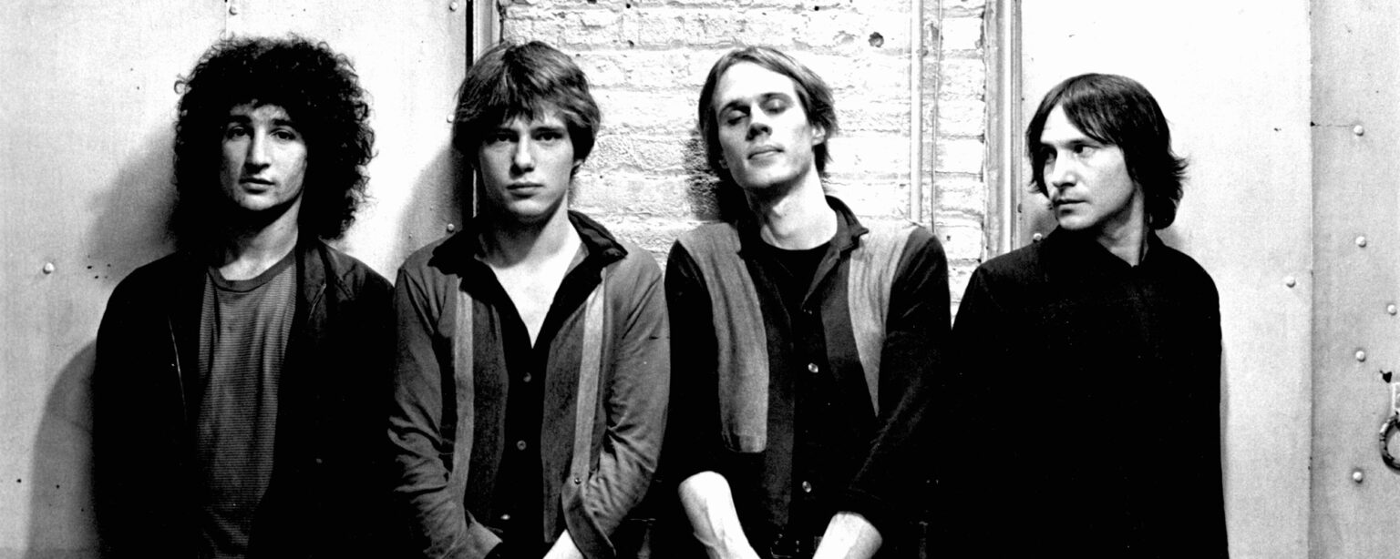 3 ألبومات CBGB Punk أساسية يجب على أي بانك يحترم نفسه الاستماع إليها 3 ألبومات CBGB Punk أساسية يجب على أي بانك يحترم نفسه الاستماع إليها