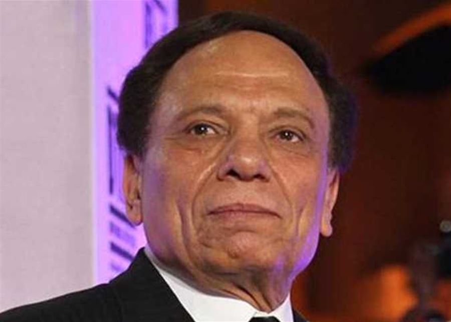 ما سر غياب عادل إمام عن جنازة شقيقته؟.. مصدر مقرب يكشف السبب image