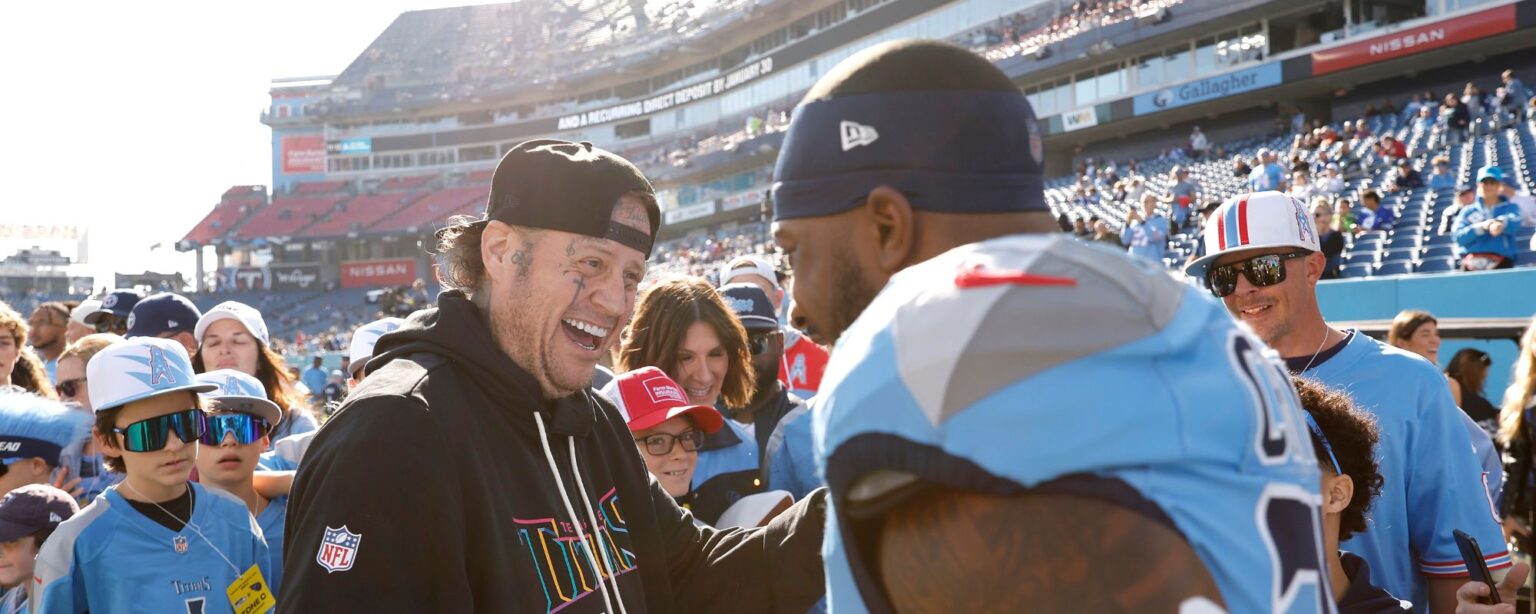 جيلي رول تنتحب تقبل دعوة مفاجئة من غراند أولي أوبري من كريغ مورغان: “لقد فعلتها” جيلي رول تنتحب تقبل دعوة مفاجئة من غراند أولي أوبري من كريغ مورغان: “لقد فعلتها”