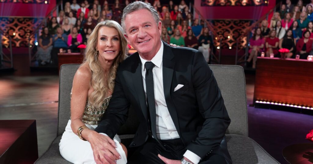 جوان فاسوس من برنامج البكالوريوس الذهبي تشارك معلمًا بارزًا في كنيسة الطباشير (حصريًا) جوان فاسوس من برنامج البكالوريوس الذهبي تشارك معلمًا بارزًا في كنيسة الطباشير (حصريًا)