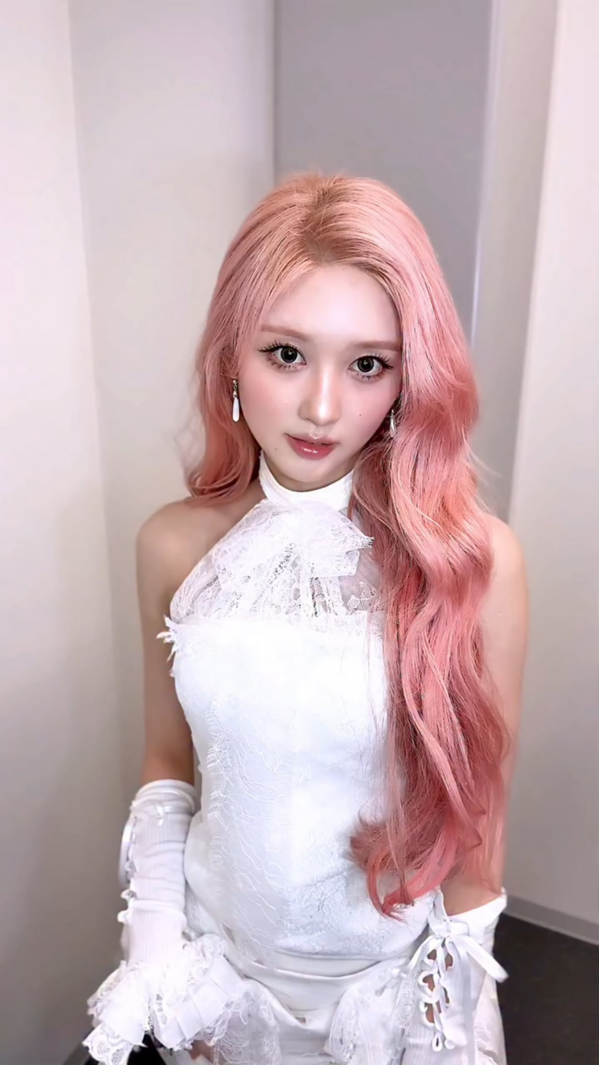 251215 تحديث TikTok الرسمي لـ IVE مع Gaeul - 🧊🤍🩷