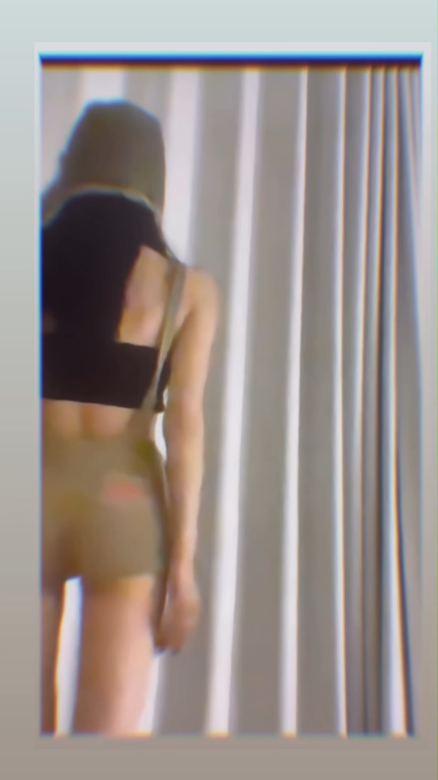 251211 تحديث قصة الانستغرام الساطعة