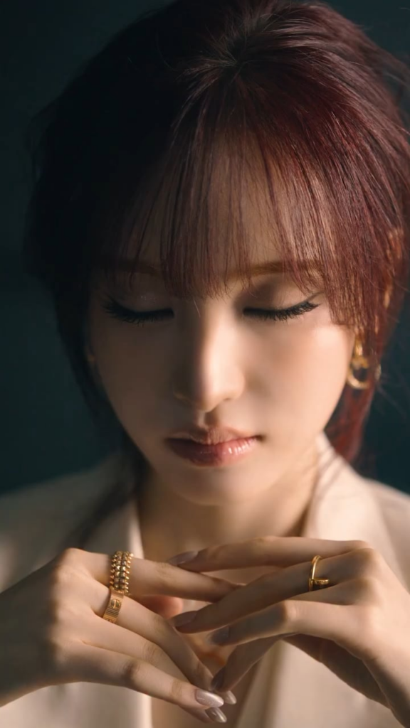 251216 ليز - L'OFFICIEL Singapore x Cartier (إصدار فيلم الموضة في ديسمبر/كانون الأول 2026)