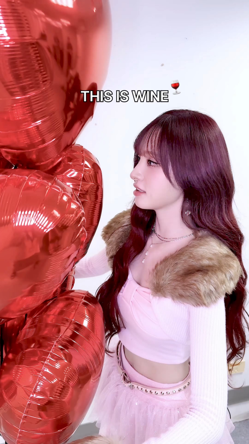 251207 تحديث TikTok الرسمي لـ IVE مع ليز - أنت لي 🫶