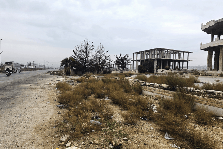 مكان استهداف الذي أودى بحياة 4 عناصر أمنية(الجزيرة نت)