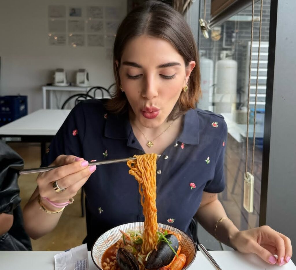 اللبنانية سينتيا صاموئيل تعلن خسارتها لدورتها الشهرية بسبب نظام الحمية القاسي