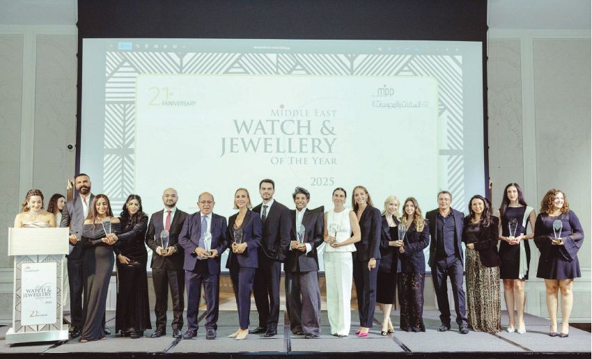 أخبار الخليج | 21 عامًا من التميّز في حفل جوائز الشرق الأوسط للساعات والمجوهرات لعام 2025 أخبار الخليج | 21 عامًا من التميّز في حفل جوائز الشرق الأوسط للساعات والمجوهرات لعام 2025