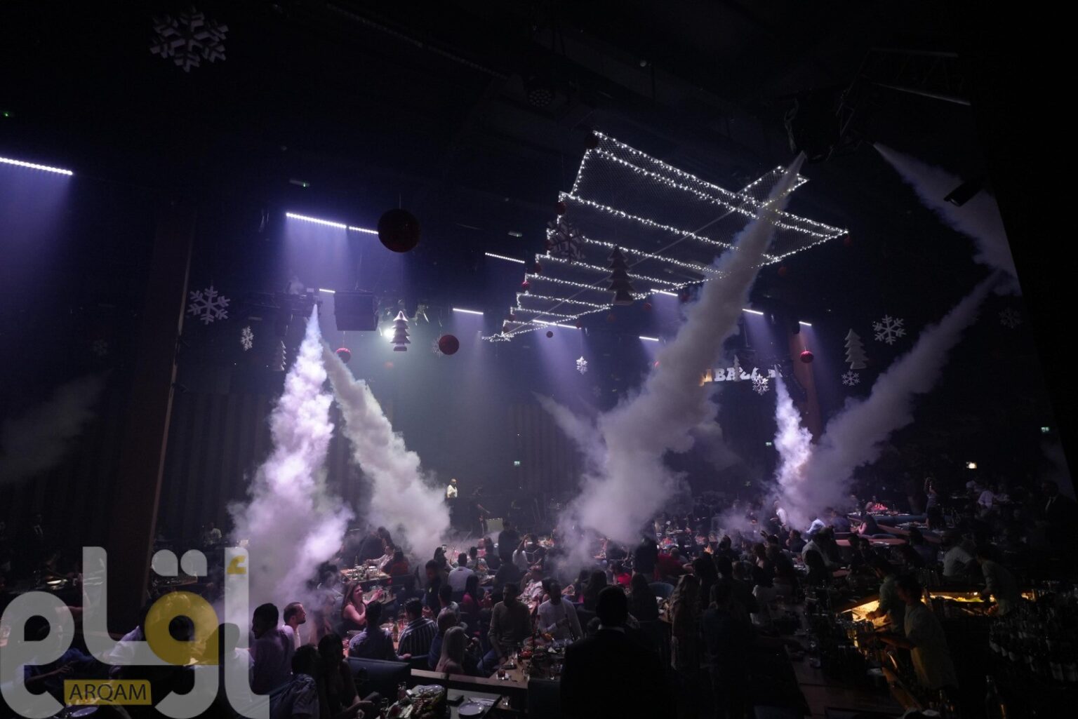 دبي تتألّق بالثلج.. BAZAAR دبي وجهة فريدة لا مثيل لها في موسم الأعياد دبي تتألّق بالثلج.. BAZAAR دبي وجهة فريدة لا مثيل لها في موسم الأعياد