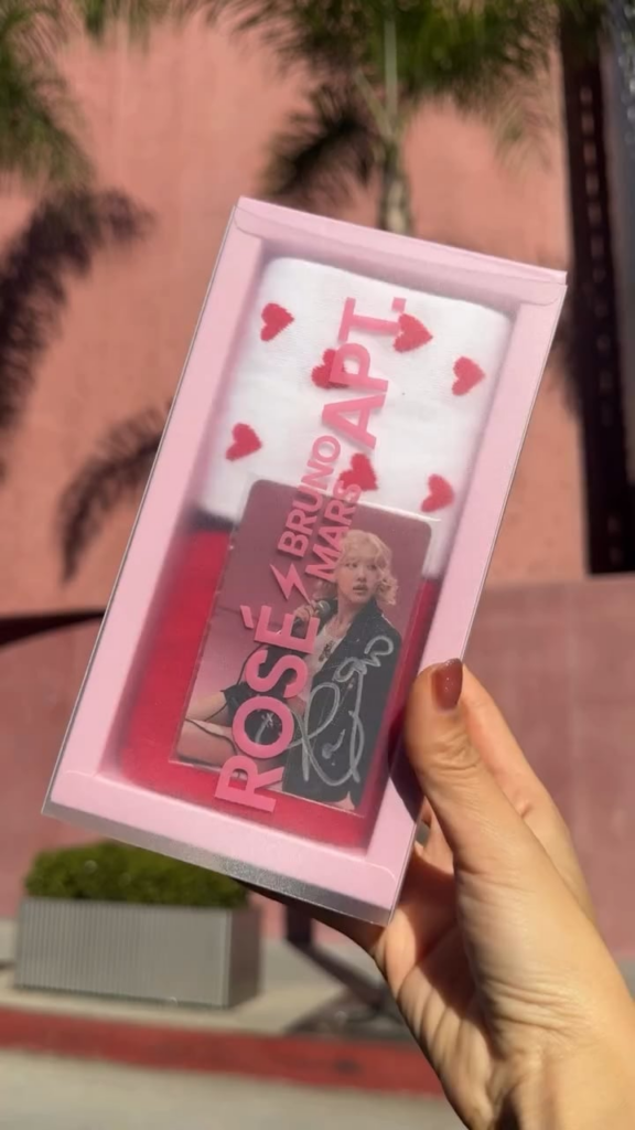 251209 تحديث روزي (مصاصة الدماء) على الانستغرام