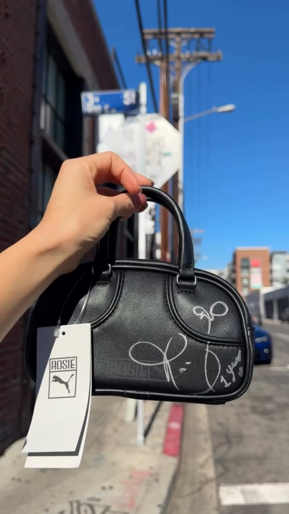 251209 تحديث روزي (مصاصة الدماء) على الانستغرام