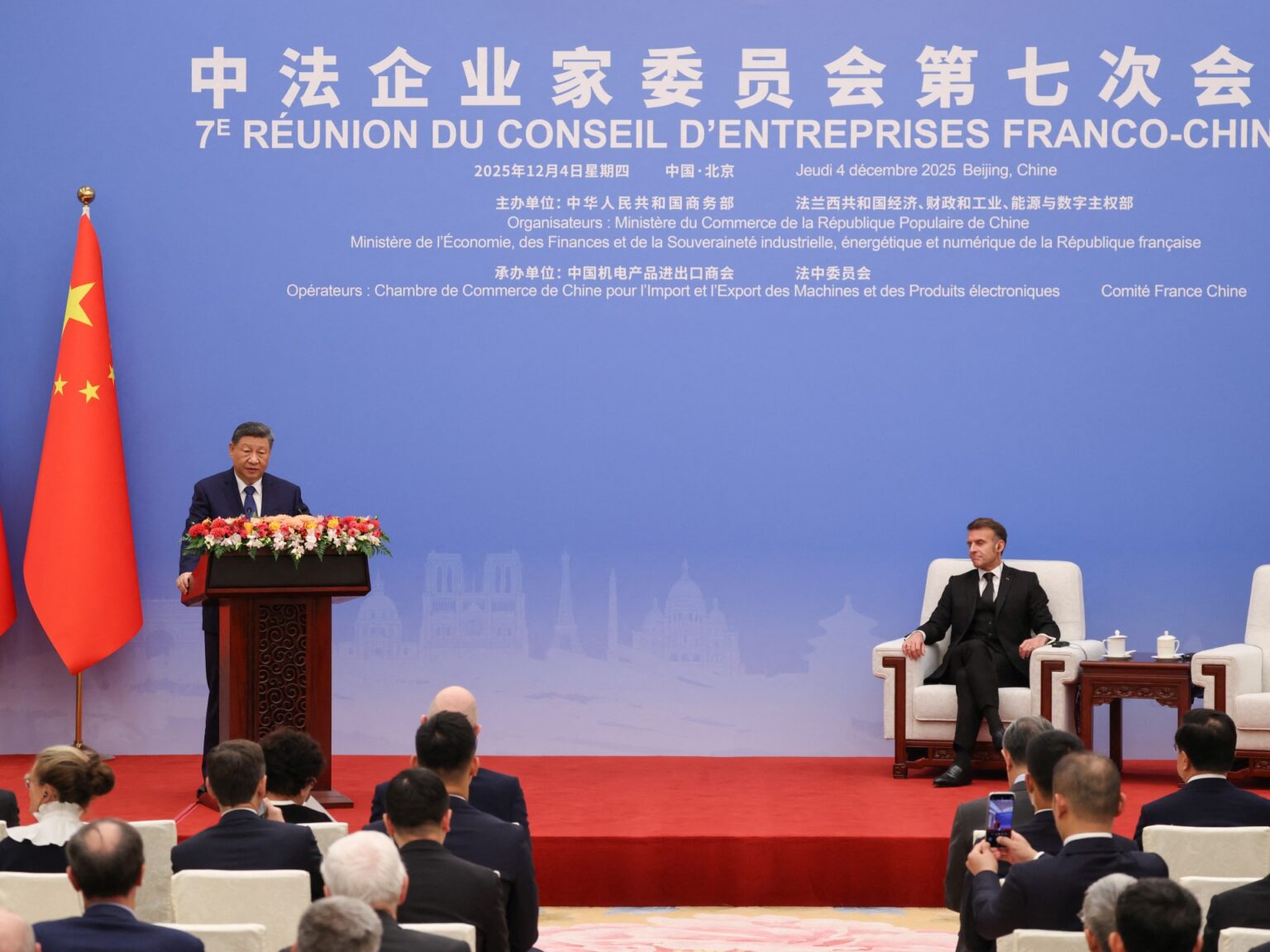 شي يستضيف ماكرون ويخاطبه: على بلدينا دعم التعددية القطبية في العالم | أخبار