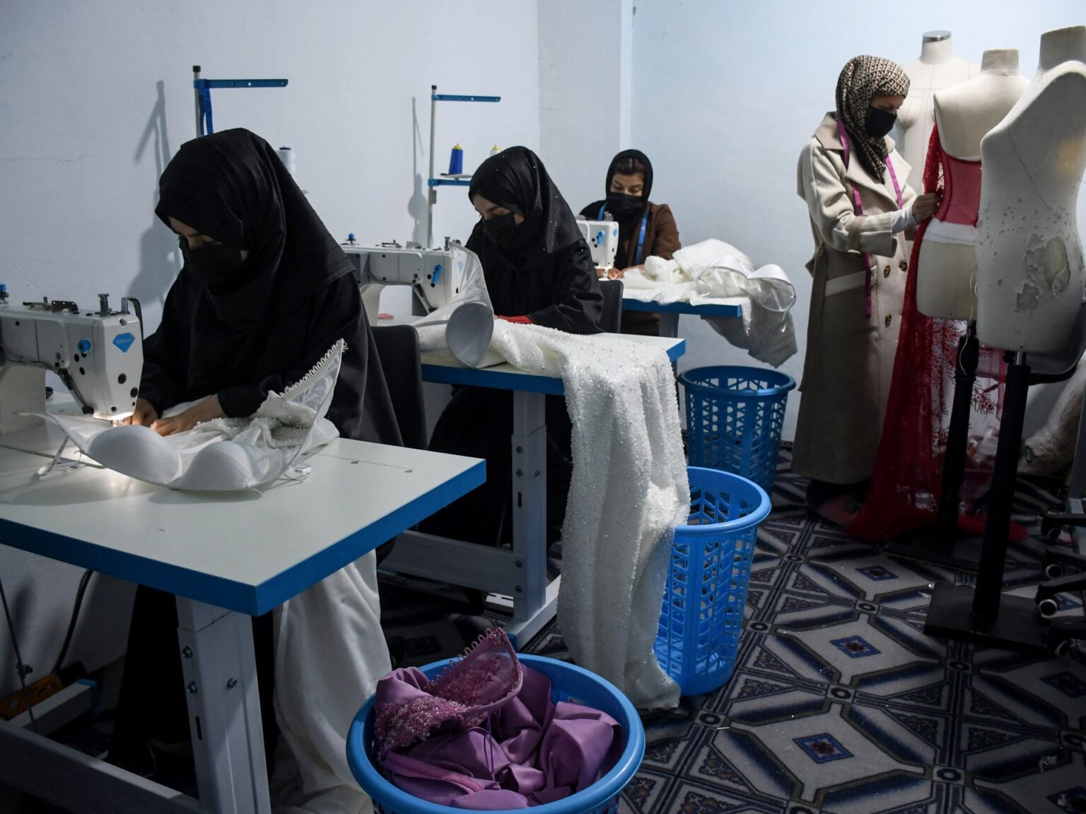 أستراليا تفرض عقوبات على مسؤولين أفغان بسبب “حقوق النساء والفتيات” | أخبار أستراليا تفرض عقوبات على مسؤولين أفغان بسبب "حقوق النساء والفتيات" | أخبار