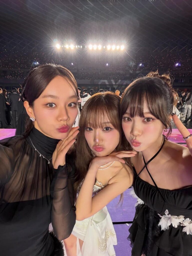 251207 تحديث هيري على الانستقرام مع كيم تشايوون (مع تشوي يينا)