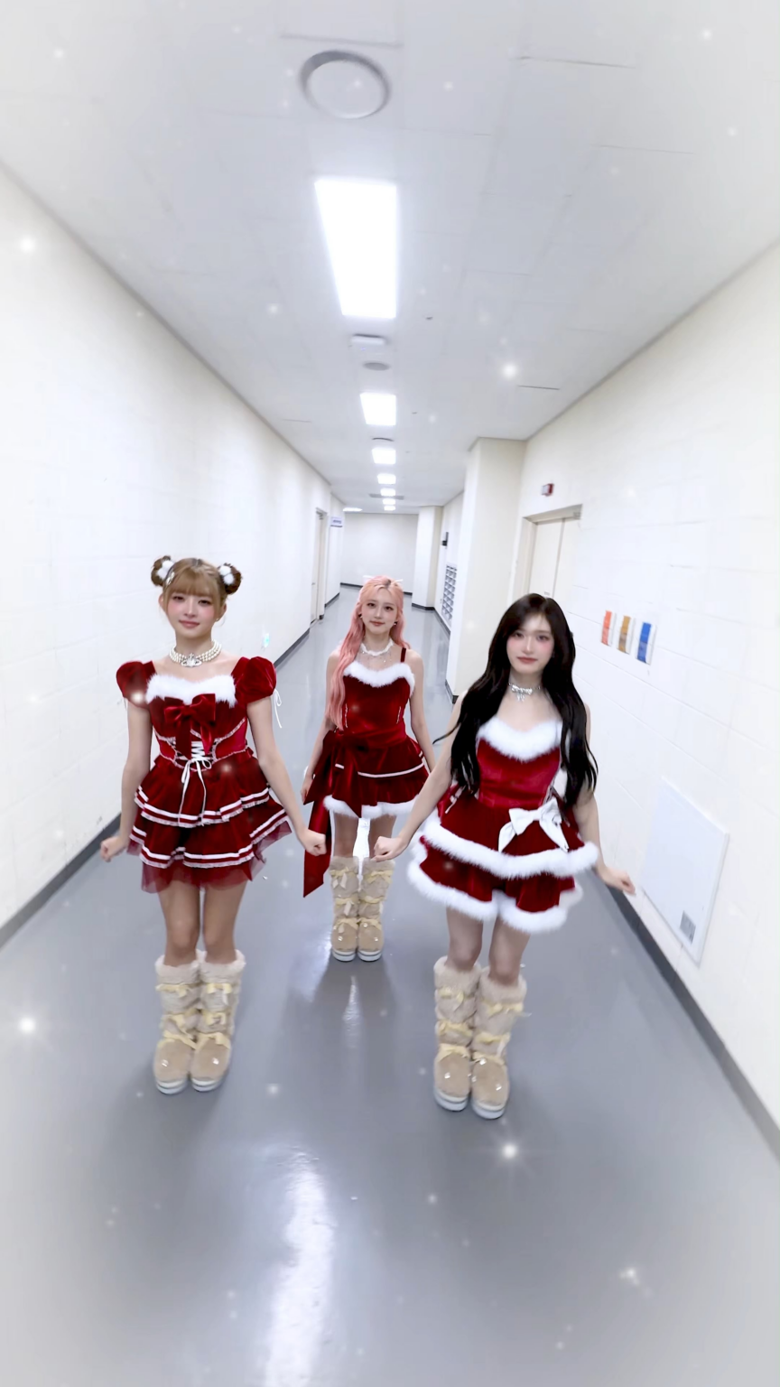 251226 تحديث IVE الرسمي على TikTok مع Gaeul وRei وLeeseo - 7 أميرات (Ayo Daejeon) - أغنية حب