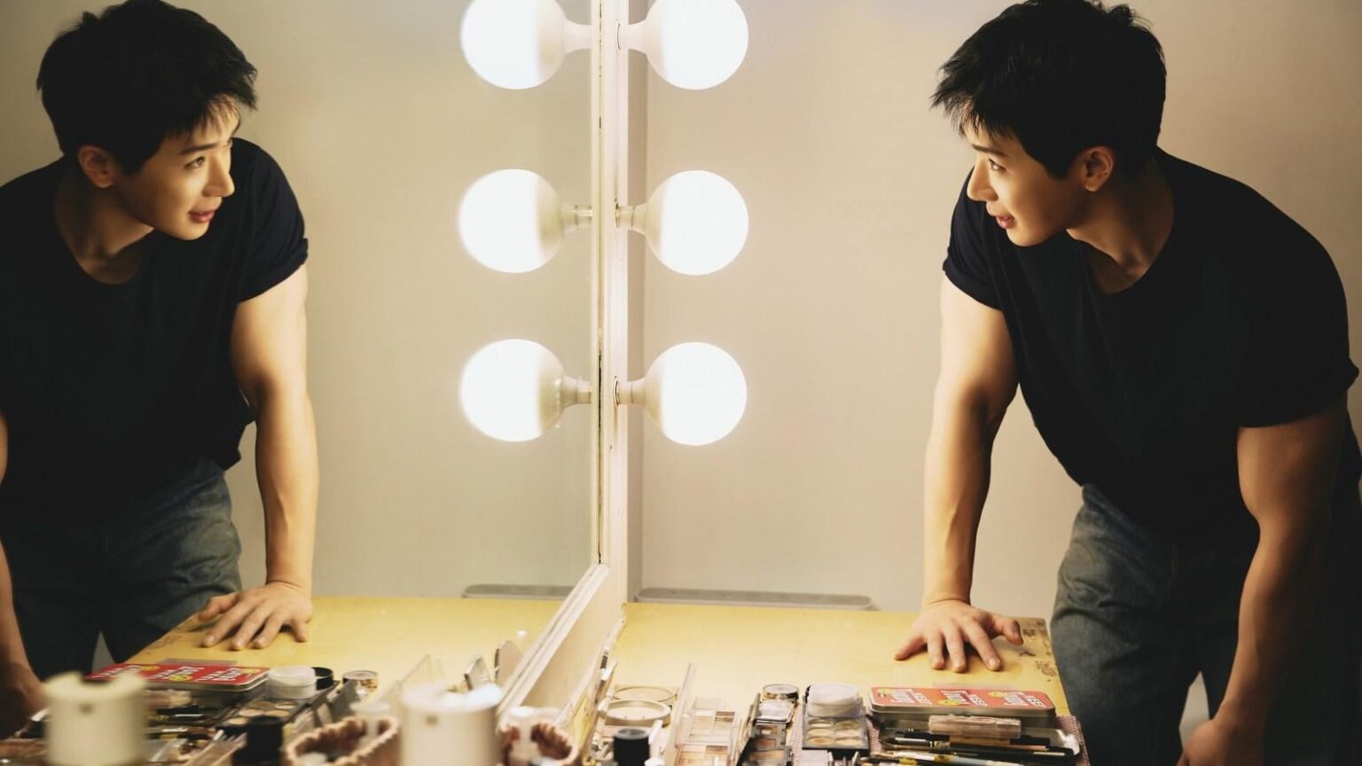 وونهو يتحدث عن ألبومه الجديد والذهاب إلى النوادي وهدية سانتا السرية التي تركته "سعيدًا وفخورًا" @ رولينج ستون (251205)