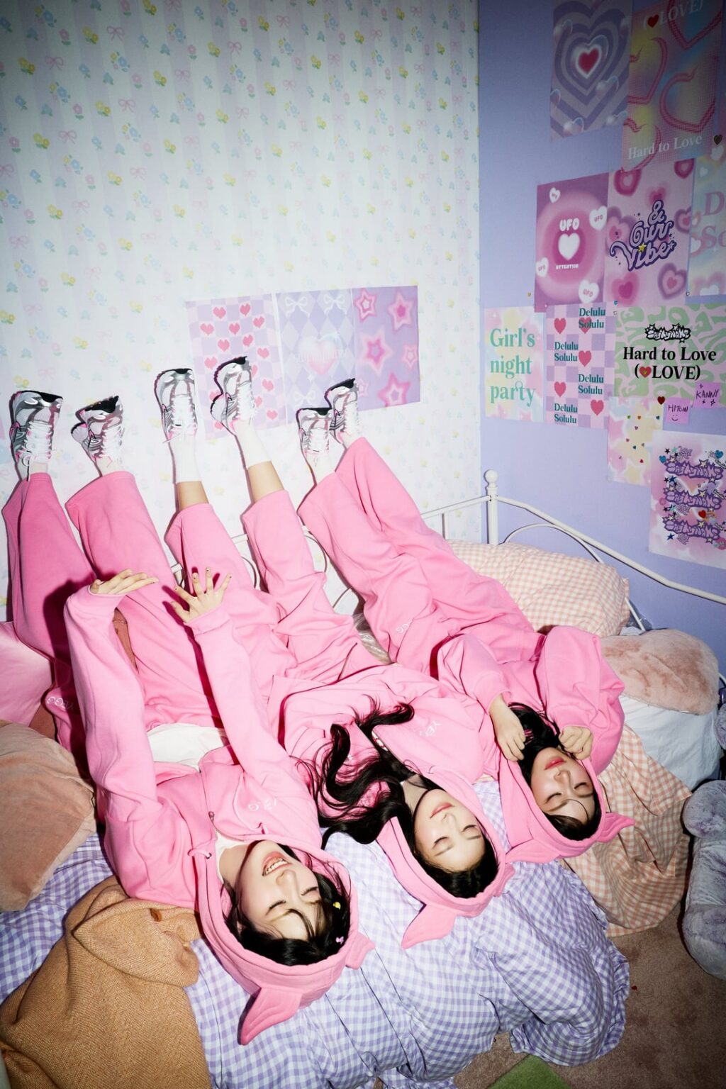 قل اسمي - ألبوم EP الثالث: &أجواءنا (صورة المفهوم - مجموعة العرق: #Party)