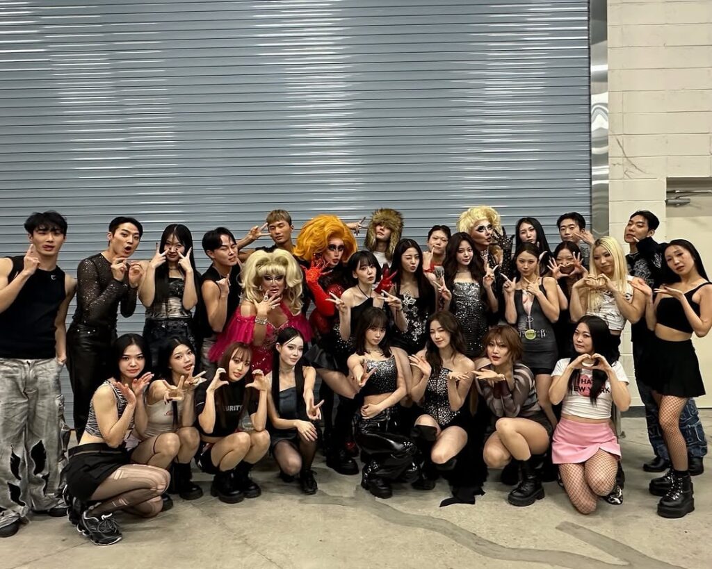 251226 - تحديث نانا يونغ رونغ كيم على الانستقرام مع LE SSERAFIM