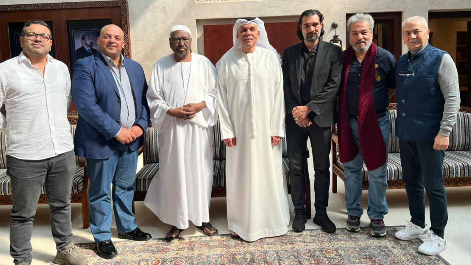 16 عرضاً مسرحياً يتأهل لمهرجان المسرح العربي