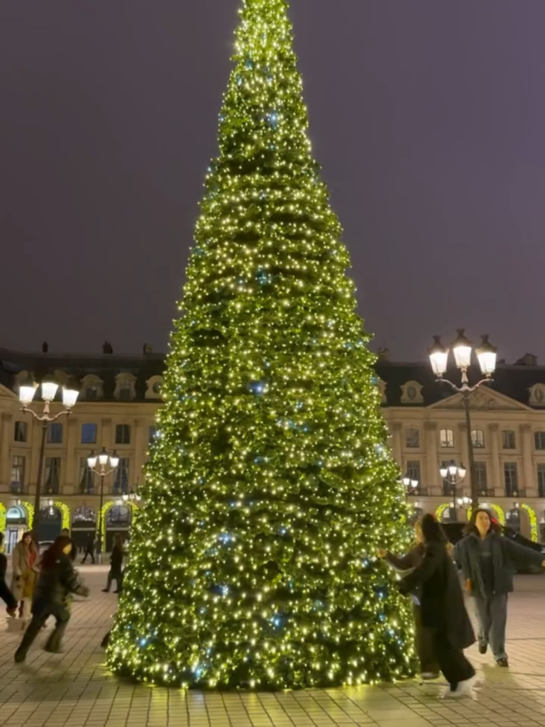 251215 تحديث ityitj على IG مع ليزا