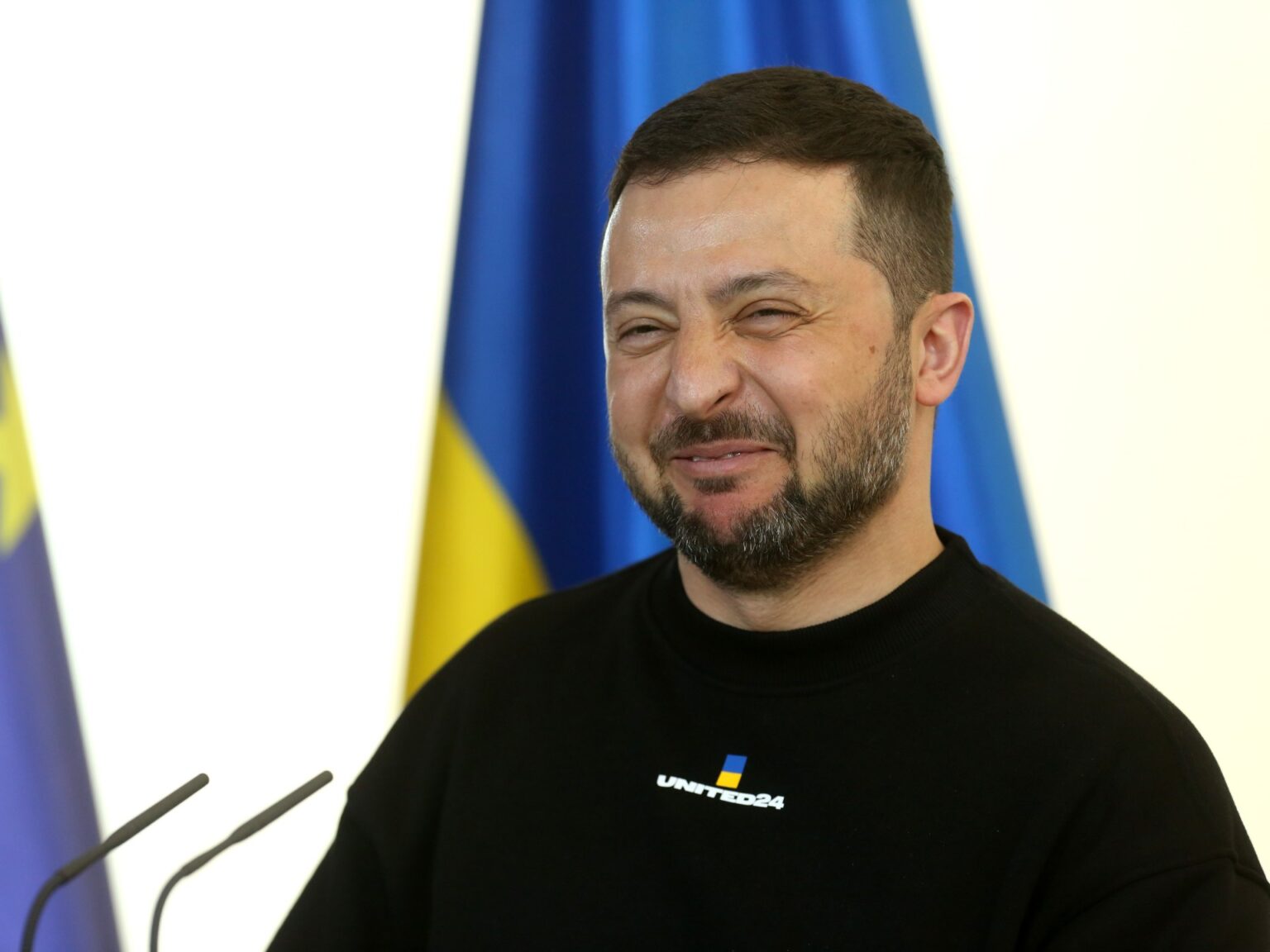 زيلينسكي يتوقع “أخبارا سارة” ويبحث إعادة الإعمار مع واشنطن | أخبار زيلينسكي يتوقع "أخبارا سارة" ويبحث إعادة الإعمار مع واشنطن | أخبار