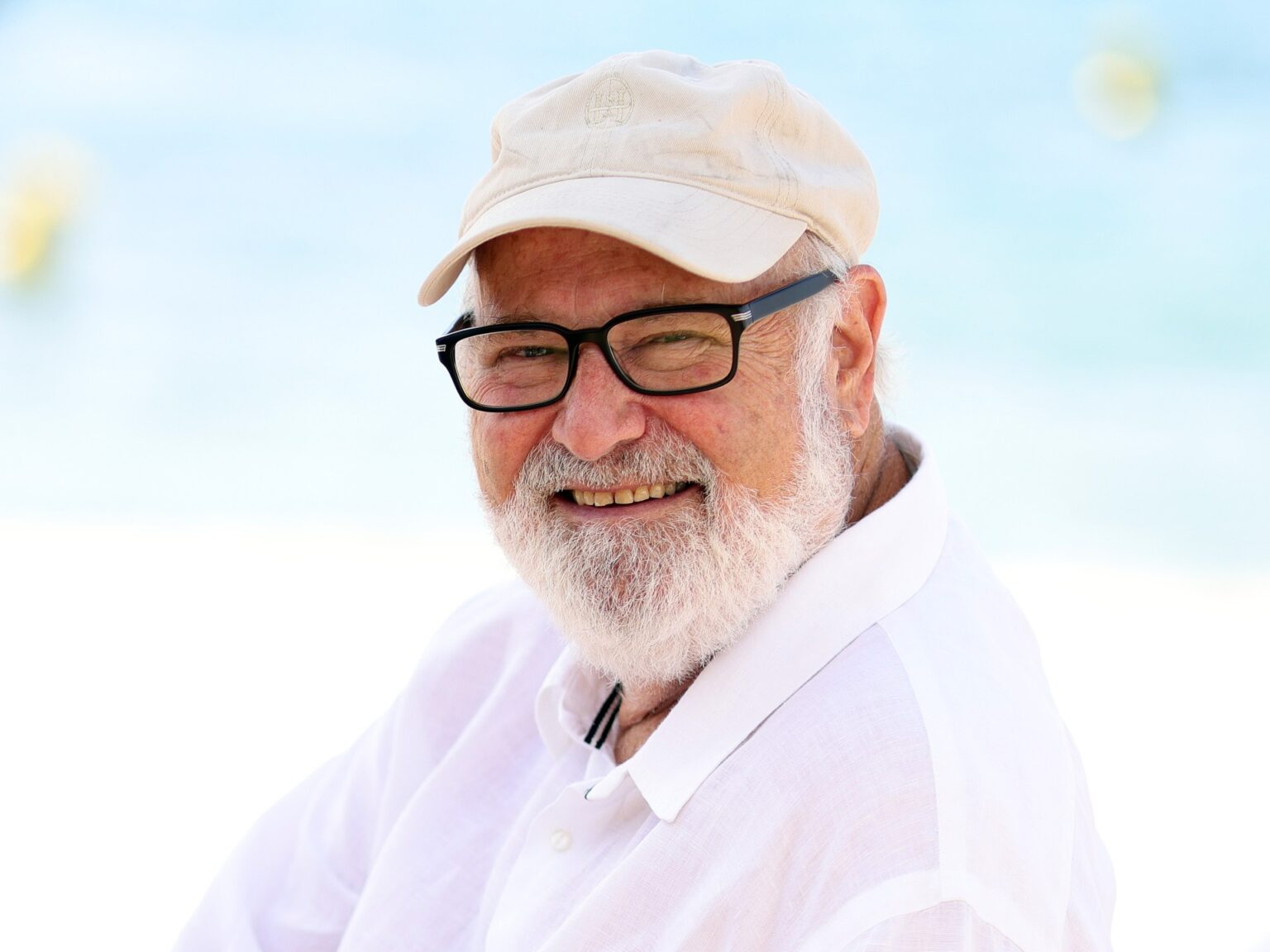 روب راينر.. ممثل ومخرج أميركي وجد صعوبة في الخروج من ظل والده | موسوعة