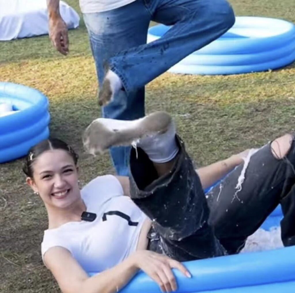 Feride özdinç kirli tabanlar