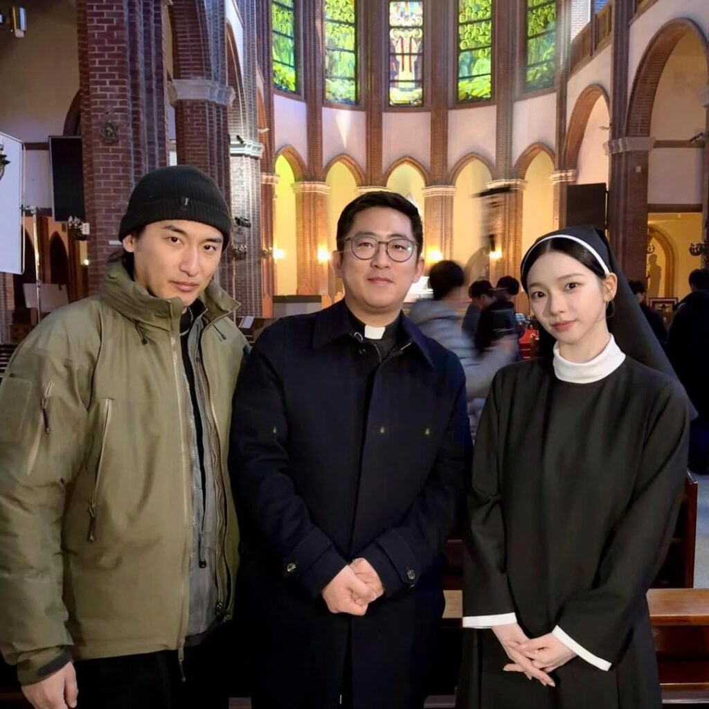 251225 تحديث S.laurentio على الانستقرام مع الوعد