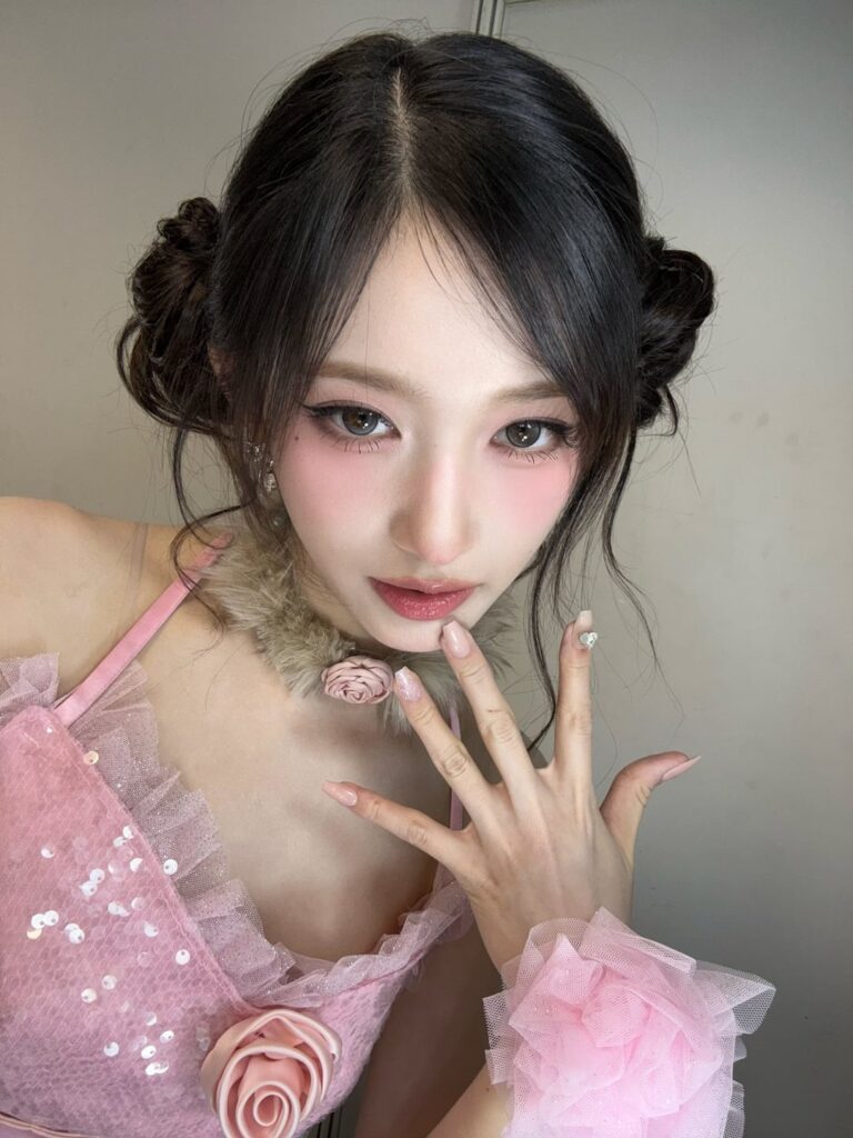 251209 تحديث تويتر IVE مع Leeseo