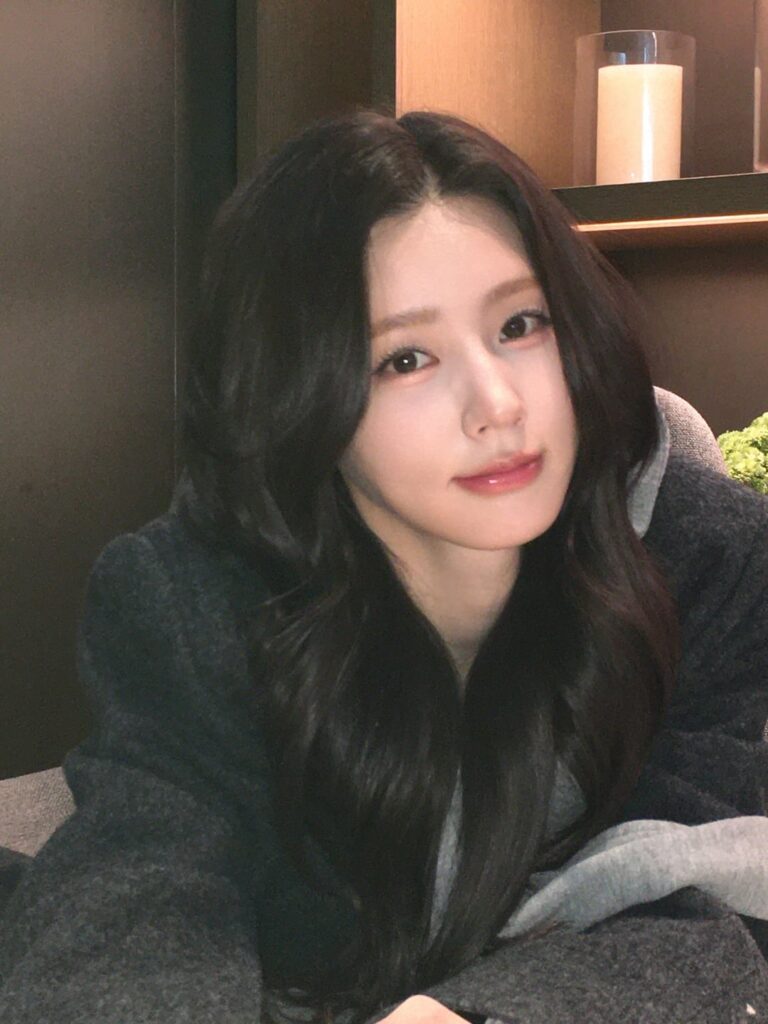 251202 تحديث مييون على الانستقرام