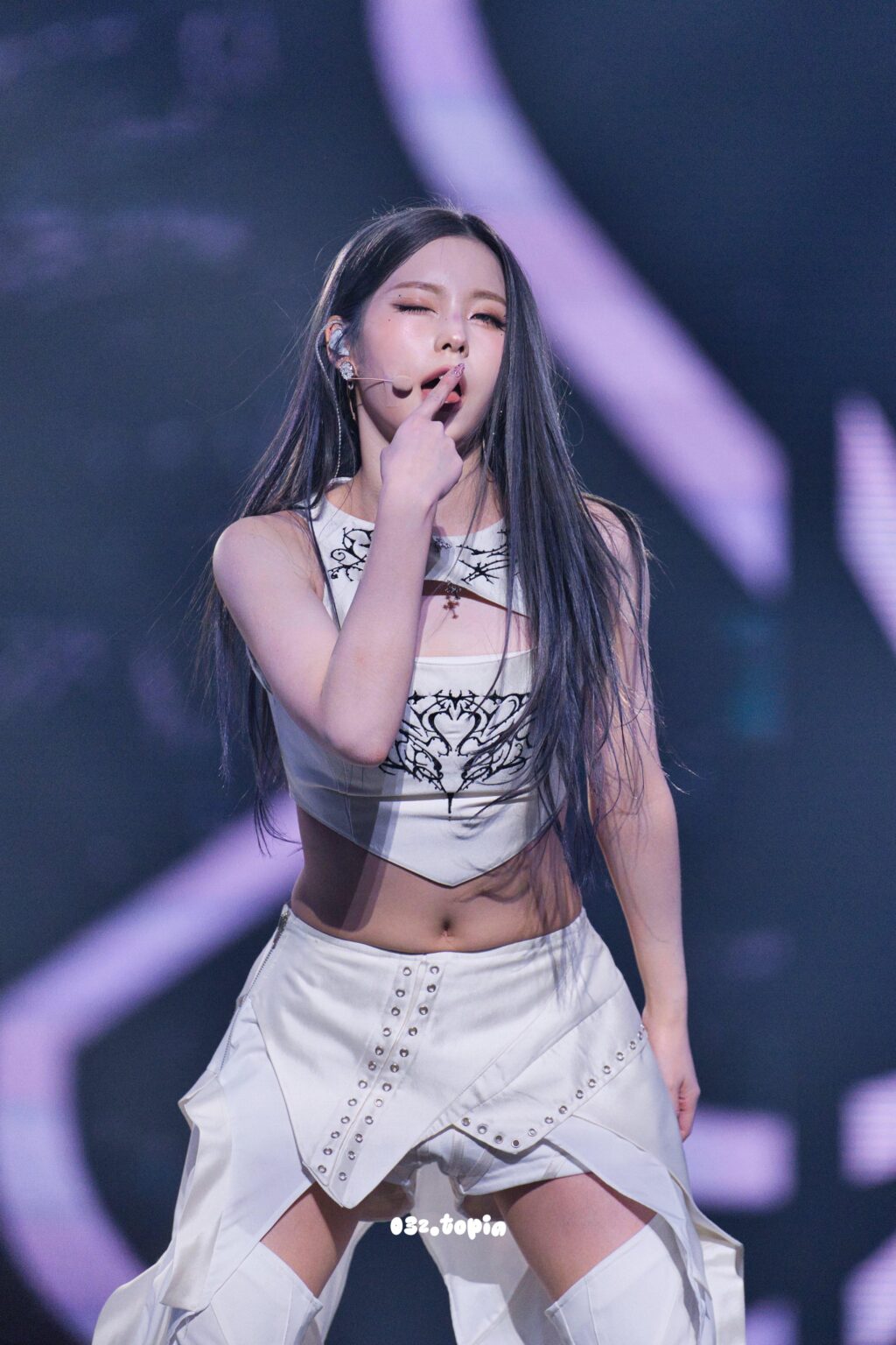 نميكس كيوجين