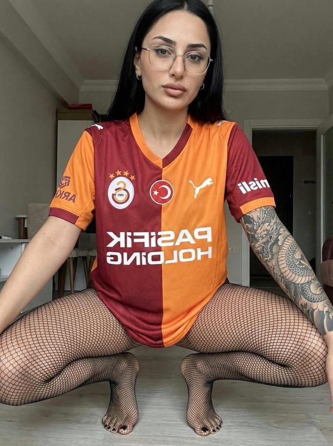 AYAKLAR NASIL 😍🥵