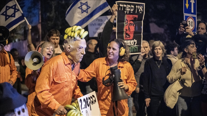 استطلاع: انقسام إسرائيلي حول طلب نتنياهو العفو من تهم الفساد