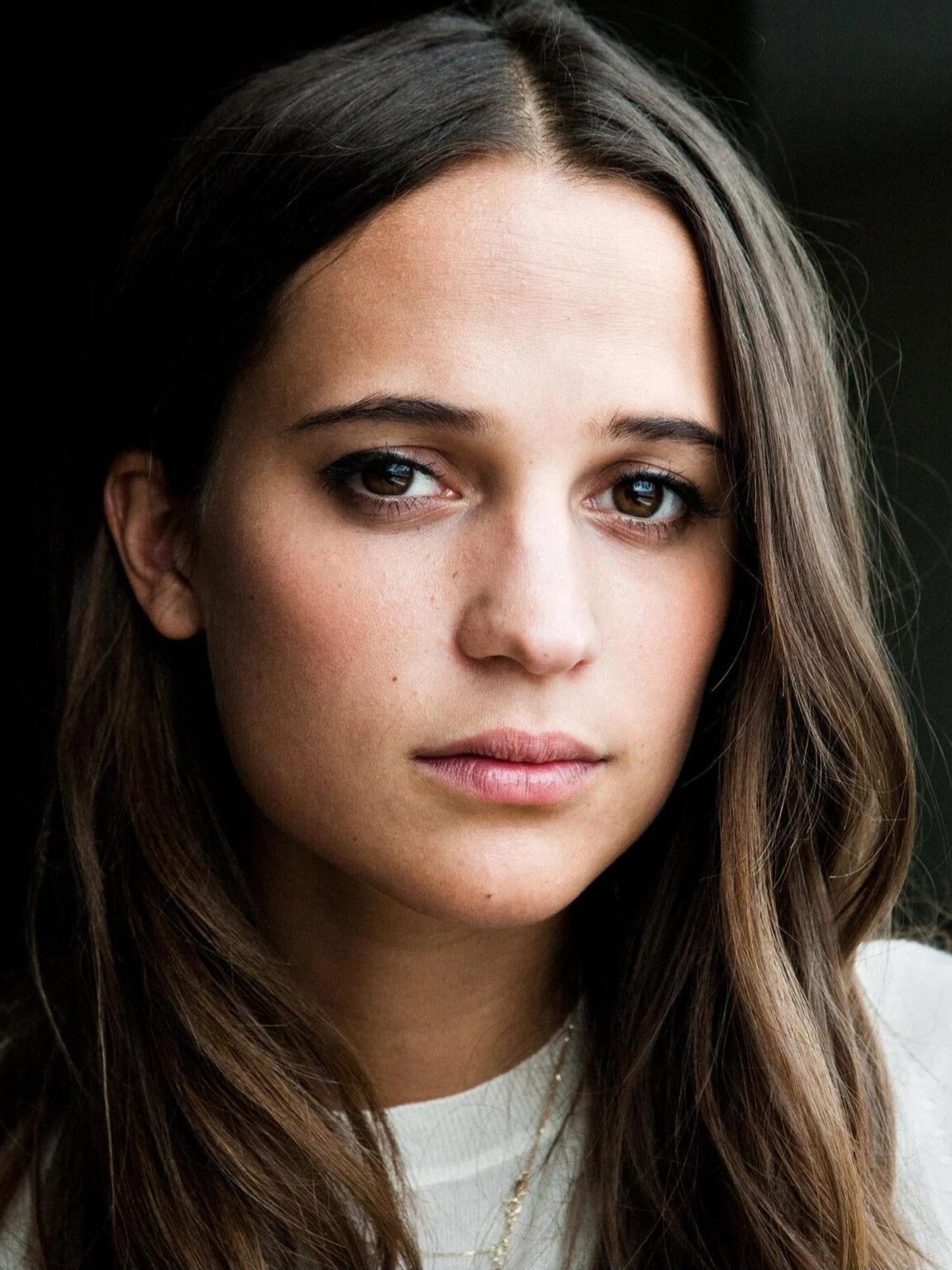Alicia Vikander