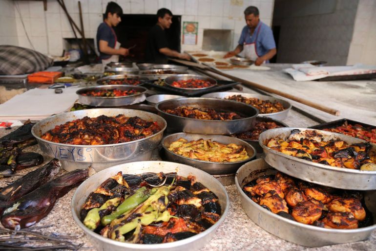 بعض أصناف مطبخ شانلي أورفا- المصدر: Kilis'te Bugün