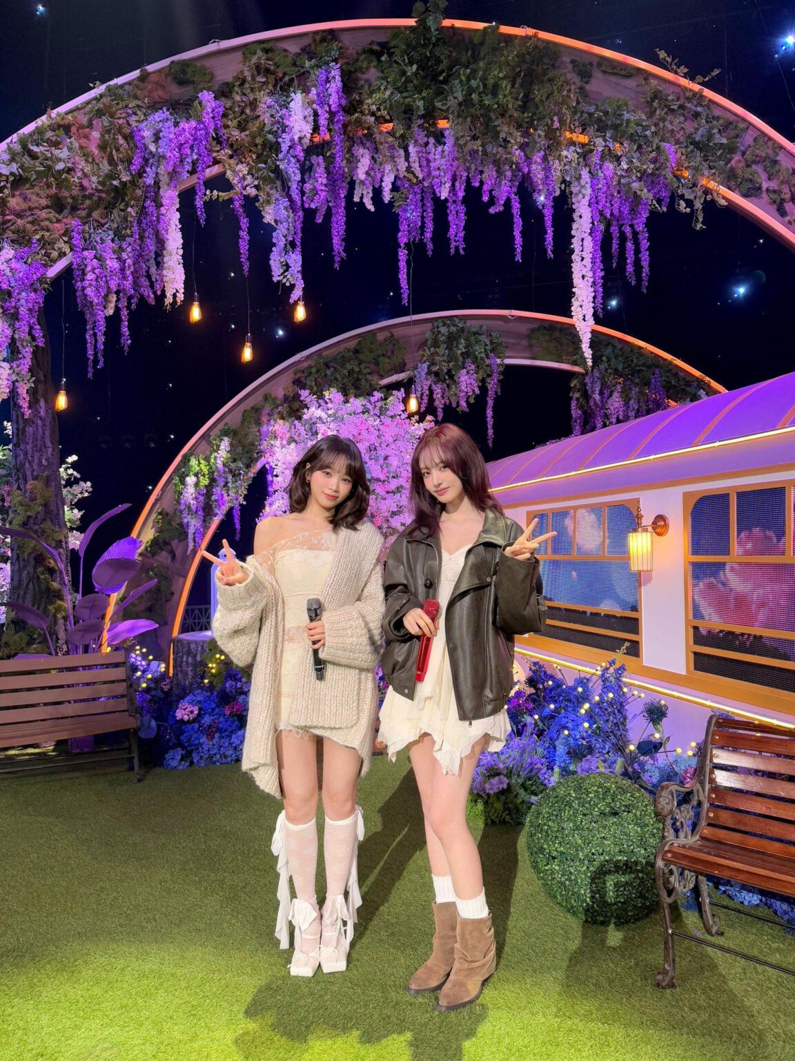 251219 تحديث تويتر الرسمي لـ IVE مع كيم تشايوون (مع ليز)