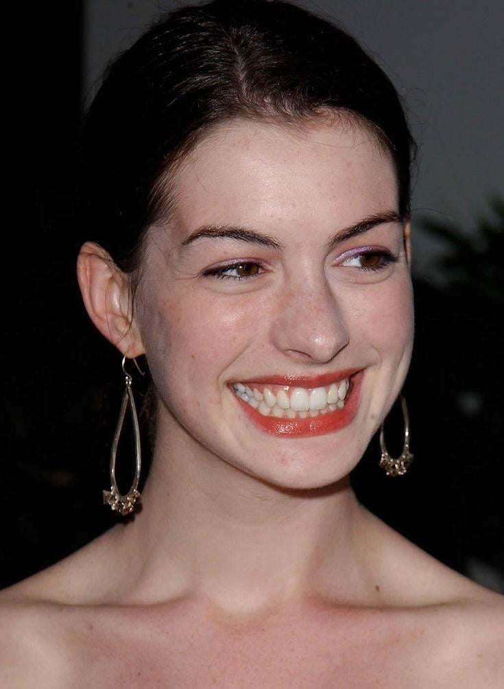 Anne Hathaway