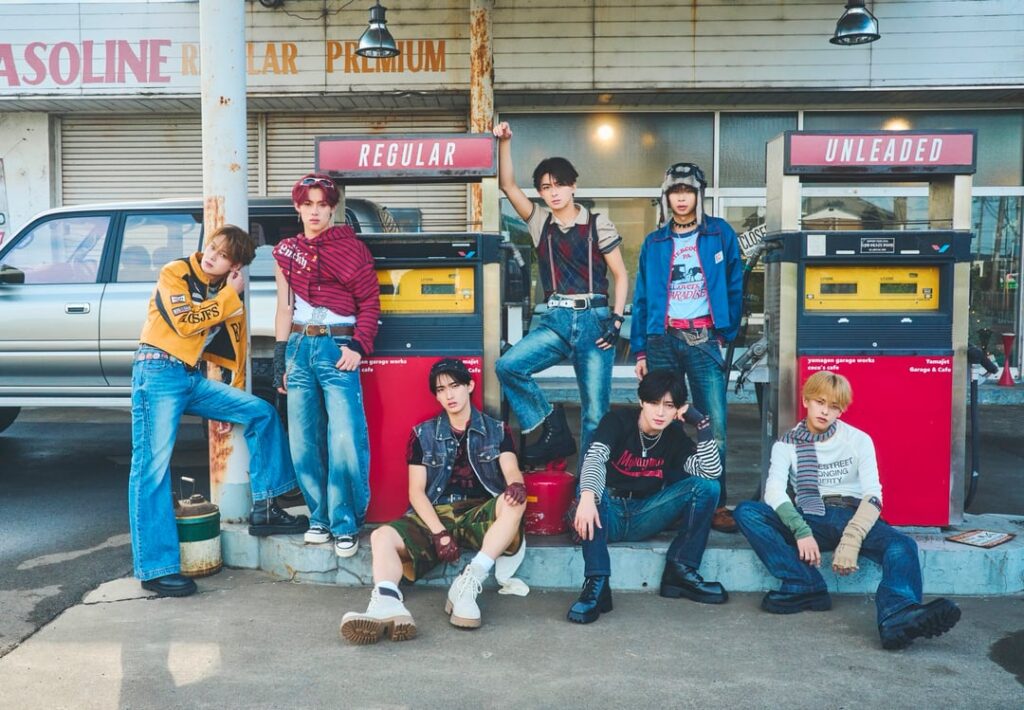 TAGRIGHT - صورة الفنان (مجموعة + فردية)